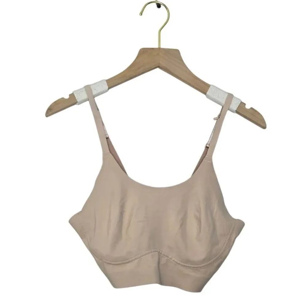 True & Co Women's True Body Lift Mesh Scoop Neck Convertible Bra Size XS